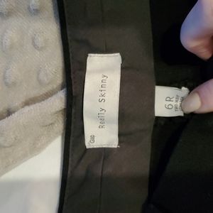 Gap size 6R black pants skinny